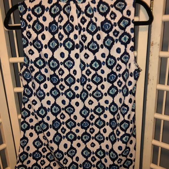 Blue patterned top - Picture 2 of 3